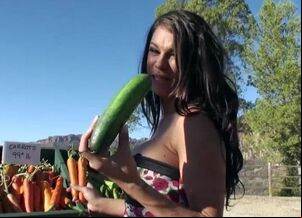 huge tits blow